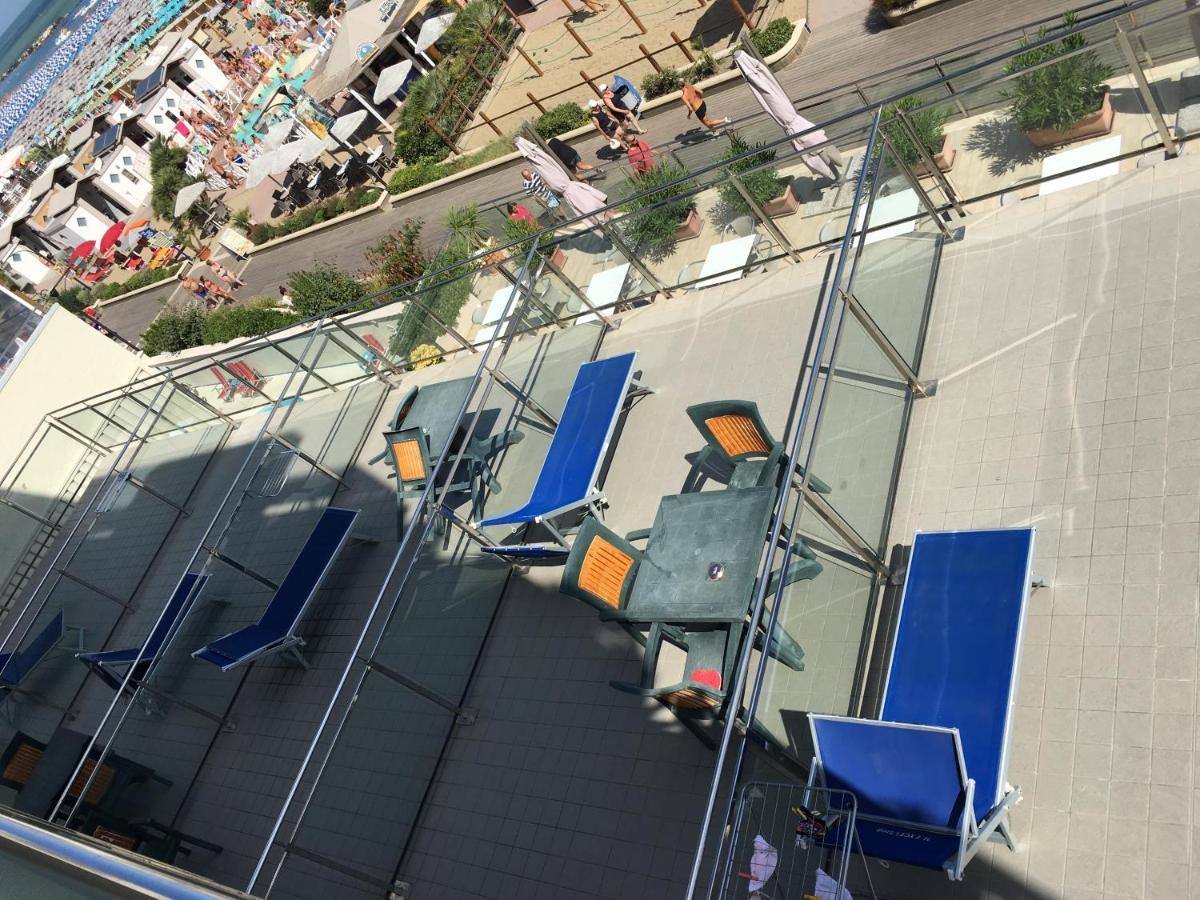 קאטוליקה Hotel Excelsior מראה חיצוני תמונה